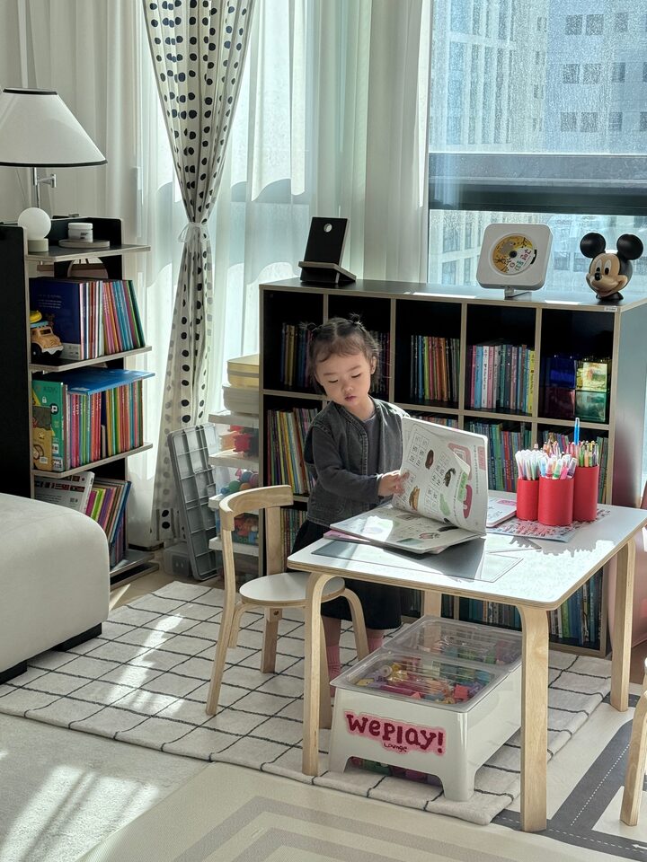 short form carousel card thumbnail