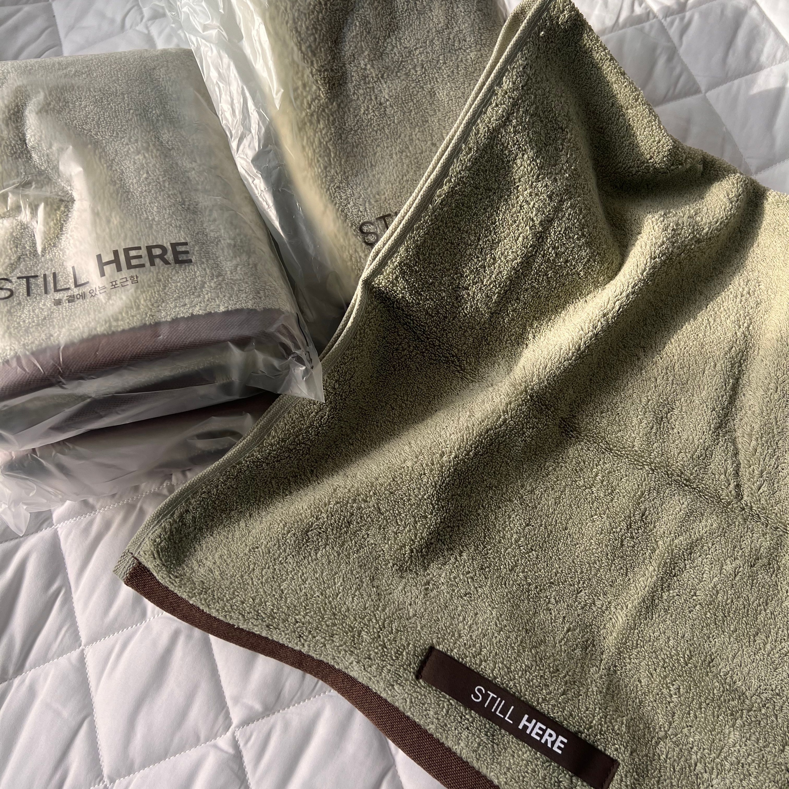 Still Here Stay-Soft Towel Set (10-Pack) user photo