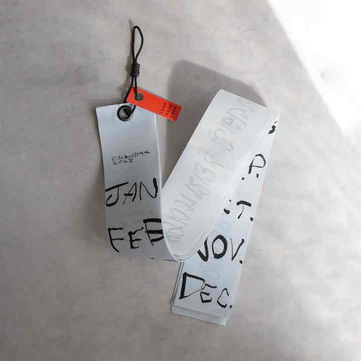 Aura - 短冊型カレンダー［3色］