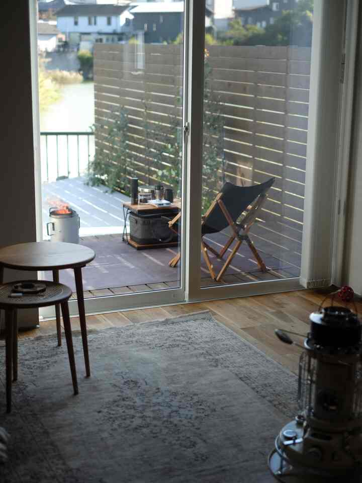 寒くなってきた時が過ごしやすい庭活。
焚き火をしながらコーヒーを淹れる時間は格別です☕️
#庭キャンプ
#バルコニー
#ウッドデッキ