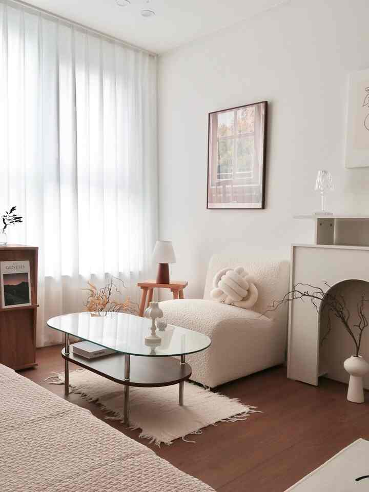 Hiasi ruangan Anda sendiri
Jika Anda masih hidup sendiri
Bukankah sudut kamarku akan terasa seperti ini?





#Interior studio #자취방 #자취방소파 #원룸 #원룸꾸미기 #1인소파 #원룸가구배치 #벽난로콘솔 #벽난로인테리어 #화이트커튼 #1인가구 #내방꾸미기 