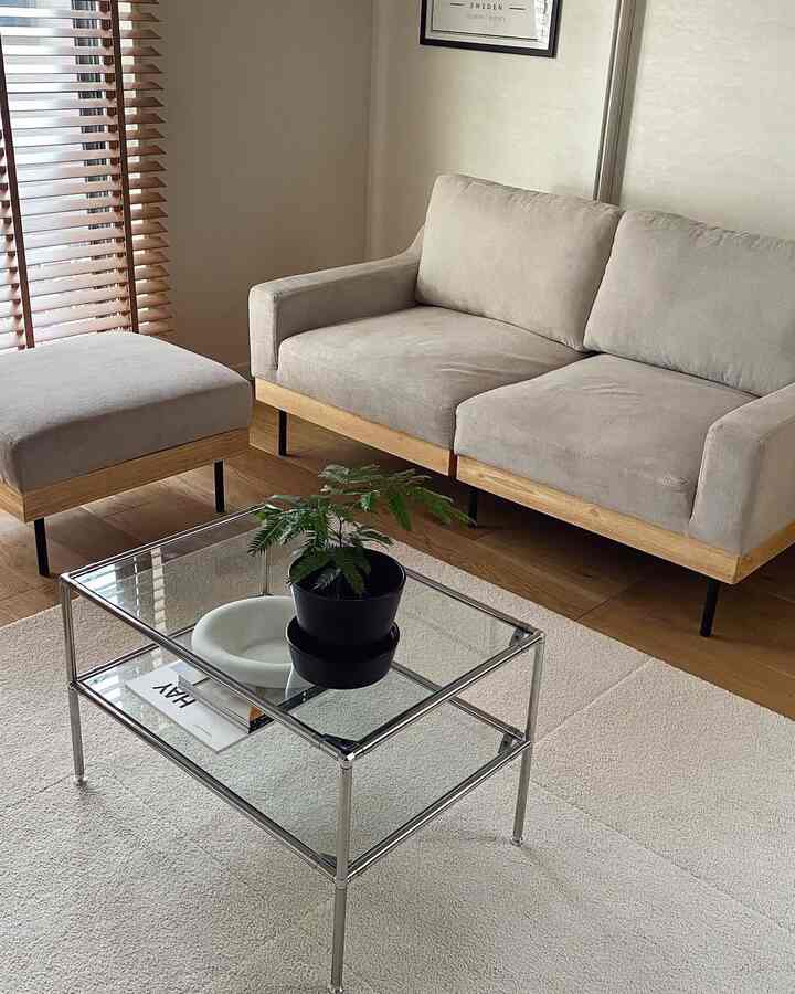 wood×アイアンの脚がお気に入りのソファー🛋️
#ソファー
#リビング 
#VAMIR 
#モジュール家具 
#テーブル 