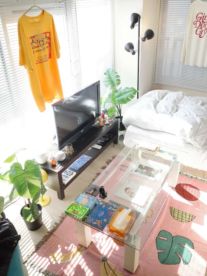 住んで1年②
.
⬜️🟨🟧🟦
.
#torahaus #ワンルーム #一人暮らし部屋 #インテリア #interiordesign #grのある生活