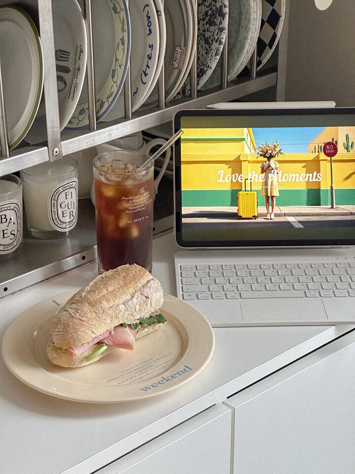 short form carousel card thumbnail