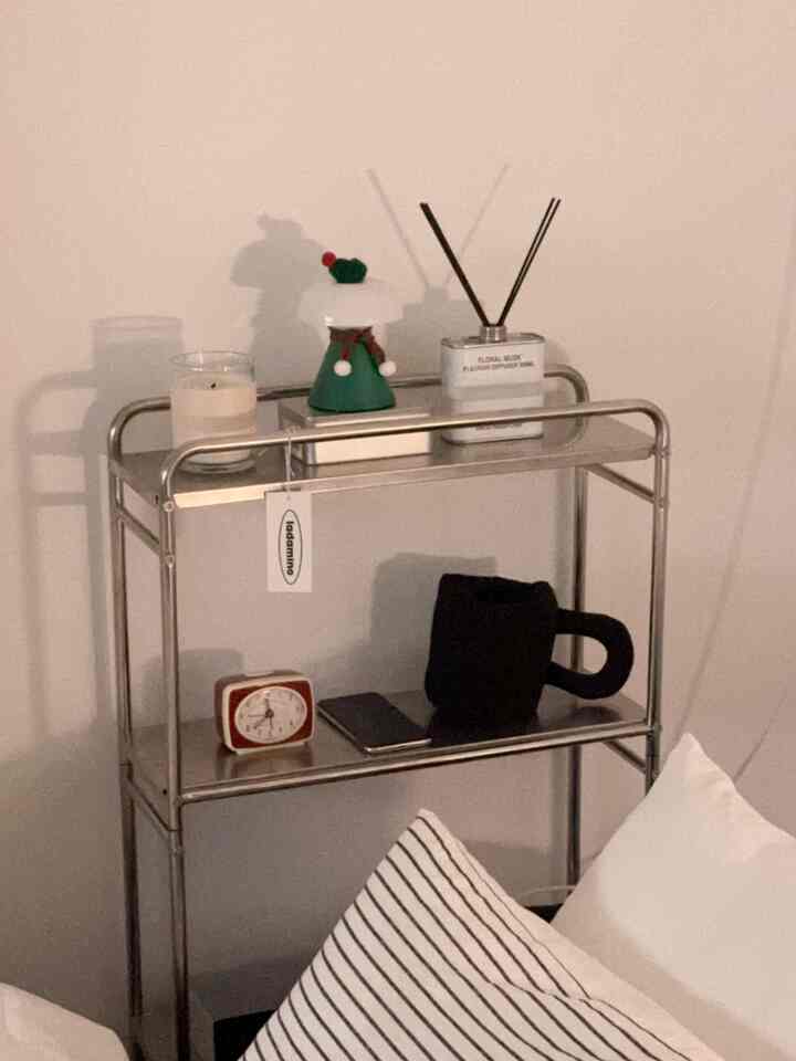 #오늘부터크리스마스
Hal-hal lucu di musim dingin...


Instagram @verbena__h

#Interior studio #코지인테리어 #블랙인테리어 #화이트인테리어 #무채색인테리어 #셀프인테리어 #액자포스터 #침대꾸미기 #포스터인테리어 #조명추천 #탁상시계 #침대추천 #이불추천 #소품추천 #조명인테리어 #단스탠드 #홈데코 #인테리어소품 #방꾸미기