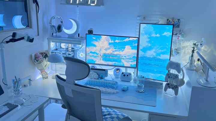私の部屋です🩵
驚くべきことに、私の部屋は2坪もありません。
ここで遊んで寝て服を着てやります！
小さな部屋ですが、それでも最高に満足しています。

気になる場合は、私のYouTubeに遊びに来てください^🩵^ #화이트셋업 #하늘색셋업