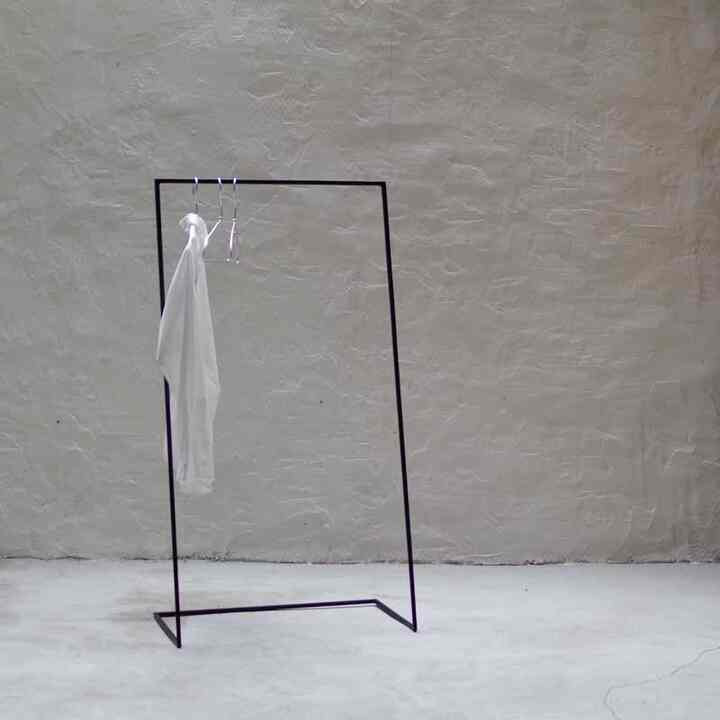 アイアンハンガーラック