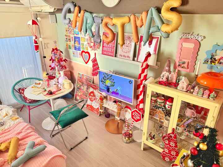 カラフルクリスマス💚🩷💚🩷

#クリスマス #クリスマス飾り #クリスマスインテリア #カラフルインテリア #一人暮らし 