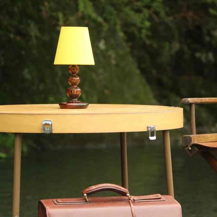 スタンドランプ『サード』