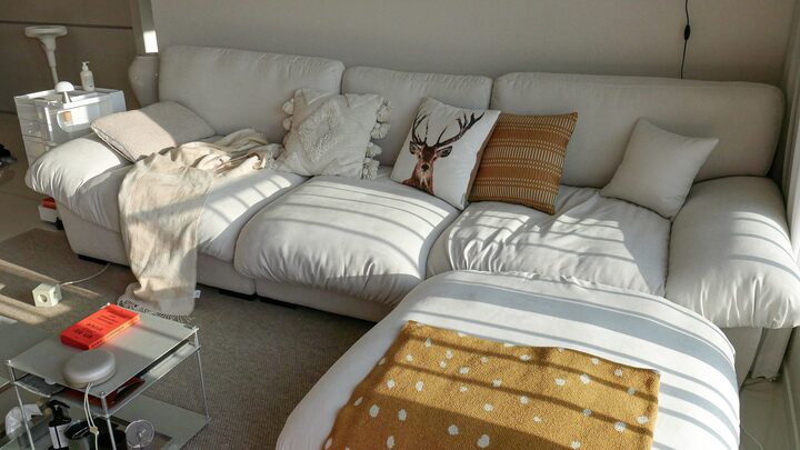 short form carousel card thumbnail