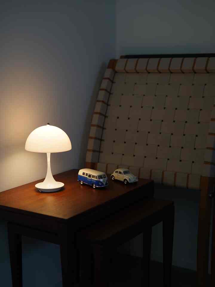 #ネストテーブル #テーブルランプ #フォールディングチェア #キューバチェア #MG501 