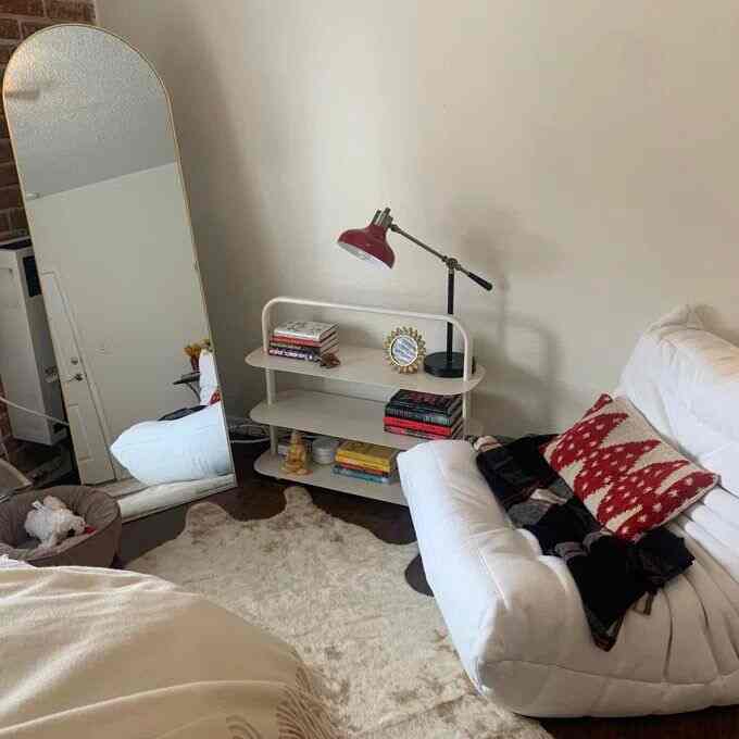 Feeling right at home on my cozy sofa! 🛋️✨ It fits perfectly in my studio and makes every moment special. #StudioLife #CozyVibes #HomeSweetHome #ModernDecor #FloorMirror #CozyCorner