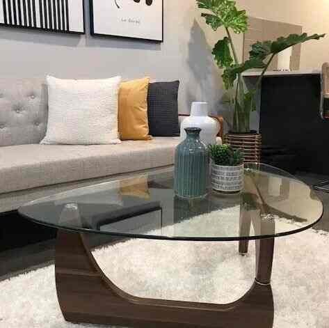 Here’s my elegant coffee table—a perfect blend of style and sophistication! ☕✨ It’s the heart of my living space, inviting cozy gatherings and mindful moments. #CoffeeTableGoals #HomeDecor
#GlassCoffeeTable #MidCenturyModern #ScandinavianDesign #Hermanmillercoffeetable #Hermanmillerdupes