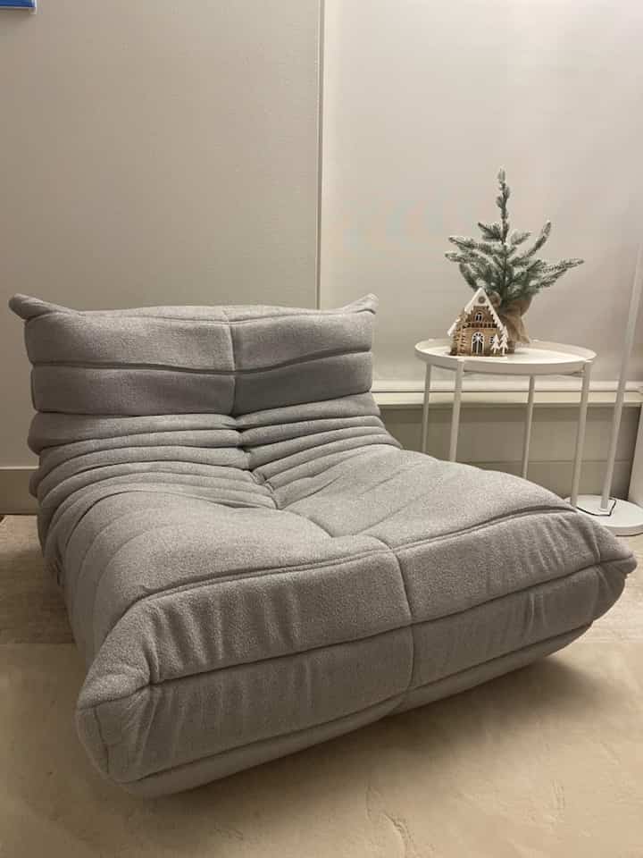 Winter is coming, and it’s time to cozy up the home! ❄️☕️ Swapping out decor for warm, festive touches that embrace the season. #WinterVibes #HomeStyling #Togodupes #Togo