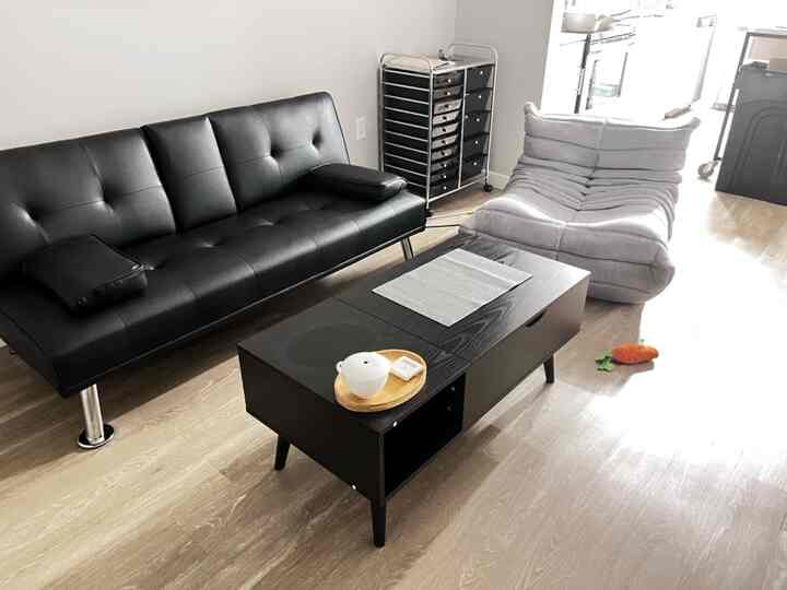 Obsessed with how my grey lounge sofa perfectly complements the black furniture! 🖤🤍 A chic and modern look that adds a touch of sophistication to the space. #HomeDecor #LoungeVibes #Togodupes #Togo