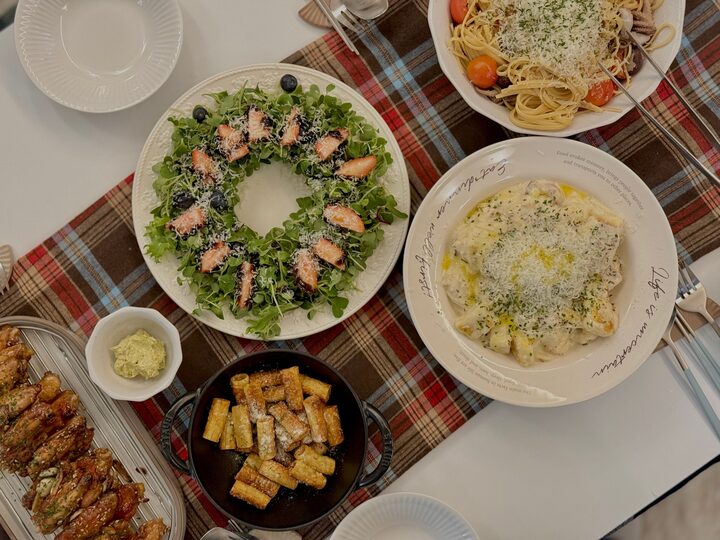 short form carousel card thumbnail