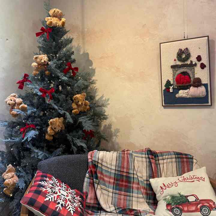 Tagged posts featuring Christmas Collection Cushion Covers (8 Styles) 3
