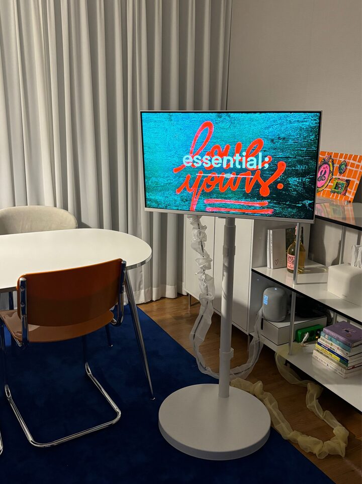 short form carousel card thumbnail