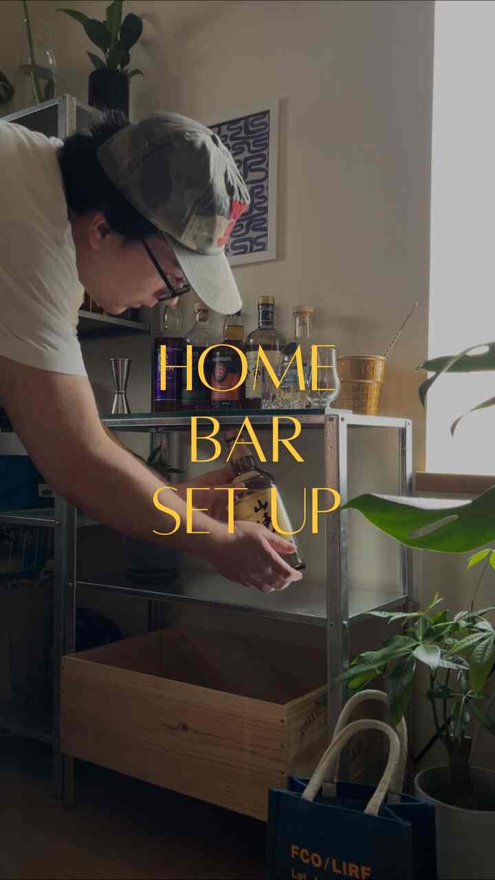 Setting up home bar with IKEA’s shelf.

▶︎ HYLLIS shelving unit

Arranging my fav whiskeys. Got vintage wooden box to store my empty bins.

#homebar #bar #ikea #hyllis #ikeahack #ikeahome #roomtour #apartmentdecor #homedecor #interiorideas #decorideas #whisky #whiskey #barlife #myroom #monstera #livingwithplants #inspohome 

#バー #ウィスキー #お酒好きな人と繋がりたい #賃貸インテリア #賃貸暮らし #ホームバー 