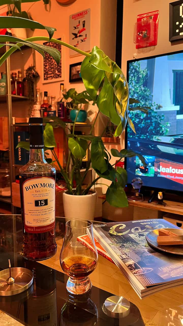 🥃🌌

#wiski #japanesewhiskey #interior #homedecor #apartmentdecor #chillvibes #smallapartment #midcentury

#Wiski #インテリア #ミッドセンチュリー #賃貸暮らし