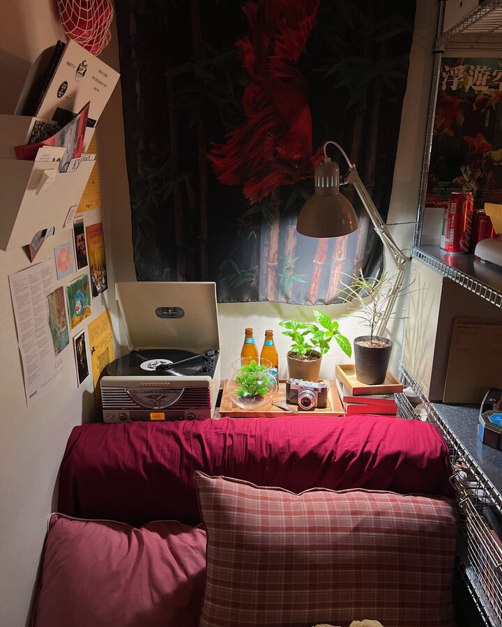 short form carousel card thumbnail