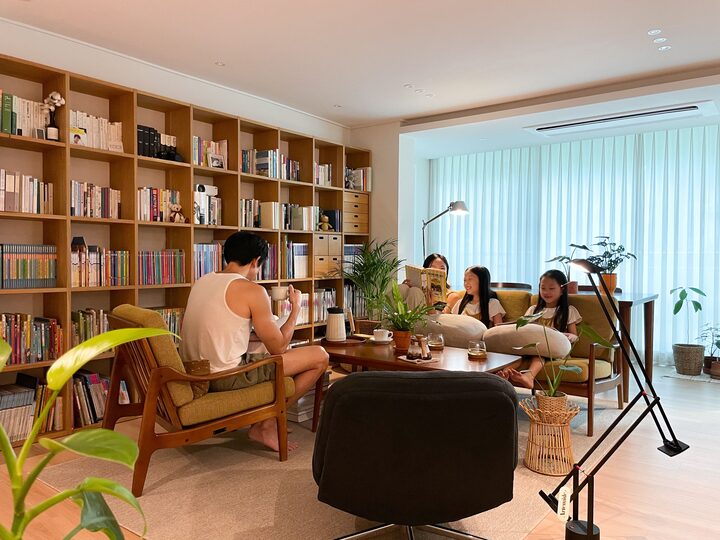 short form carousel card thumbnail