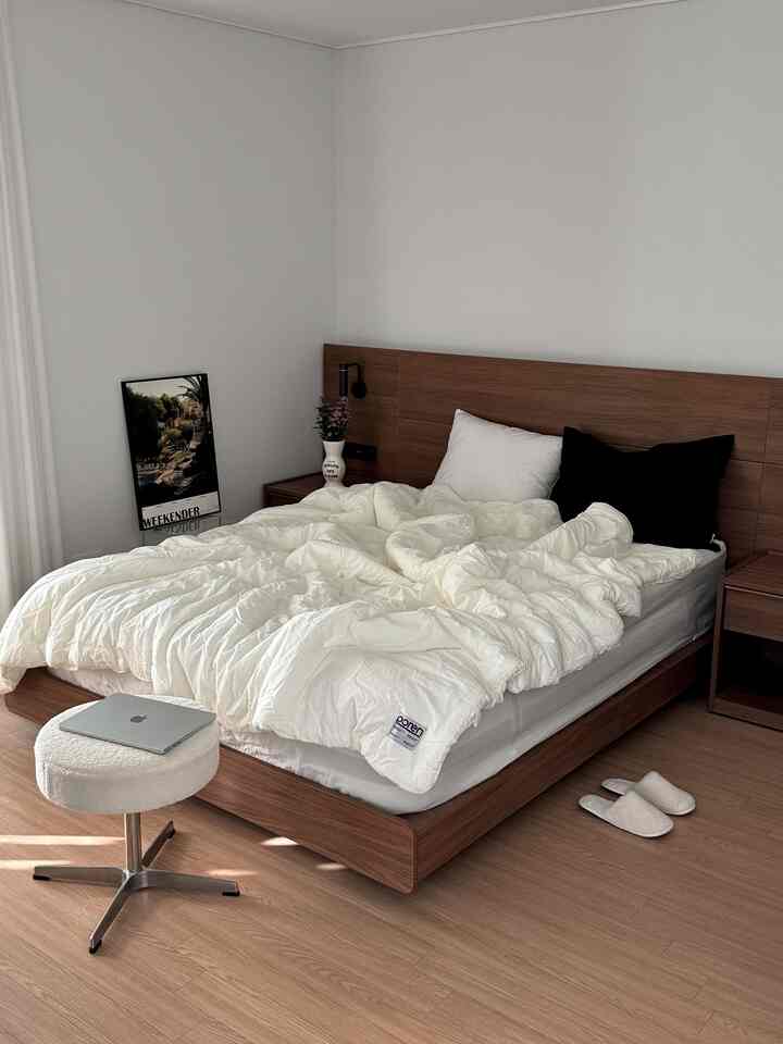 オーガニック鉱木狩猟布団で気持ちいいベッド生活

＃今日の私たちの家＃今日のシーンのカット＃布団の外は危険です＃冬のインテリア＃ベッドルーム＃寝室のインテリア＃お部屋＃お部屋のインテリア＃布団寝具 #ベッド #ホテルベッド #ウッドインテリア #スツール #枕カバー＃ポスターインテリア＃部屋インテリア＃ベッドルーム＃ナチュラルインテリア＃ハンサムベッド＃モダンインテリア