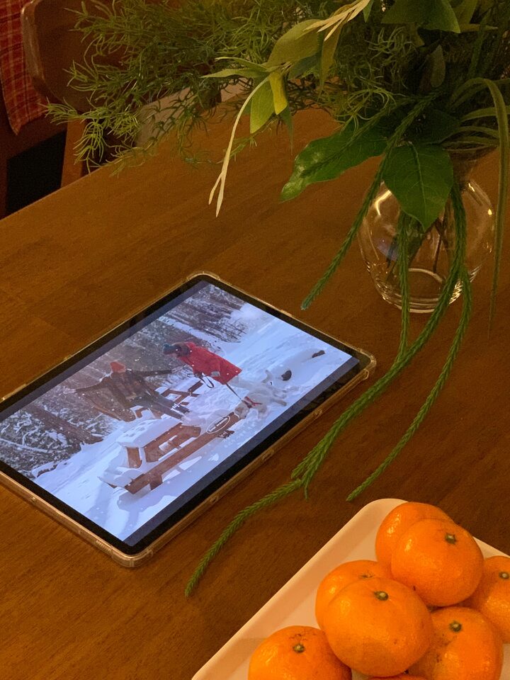 short form carousel card thumbnail