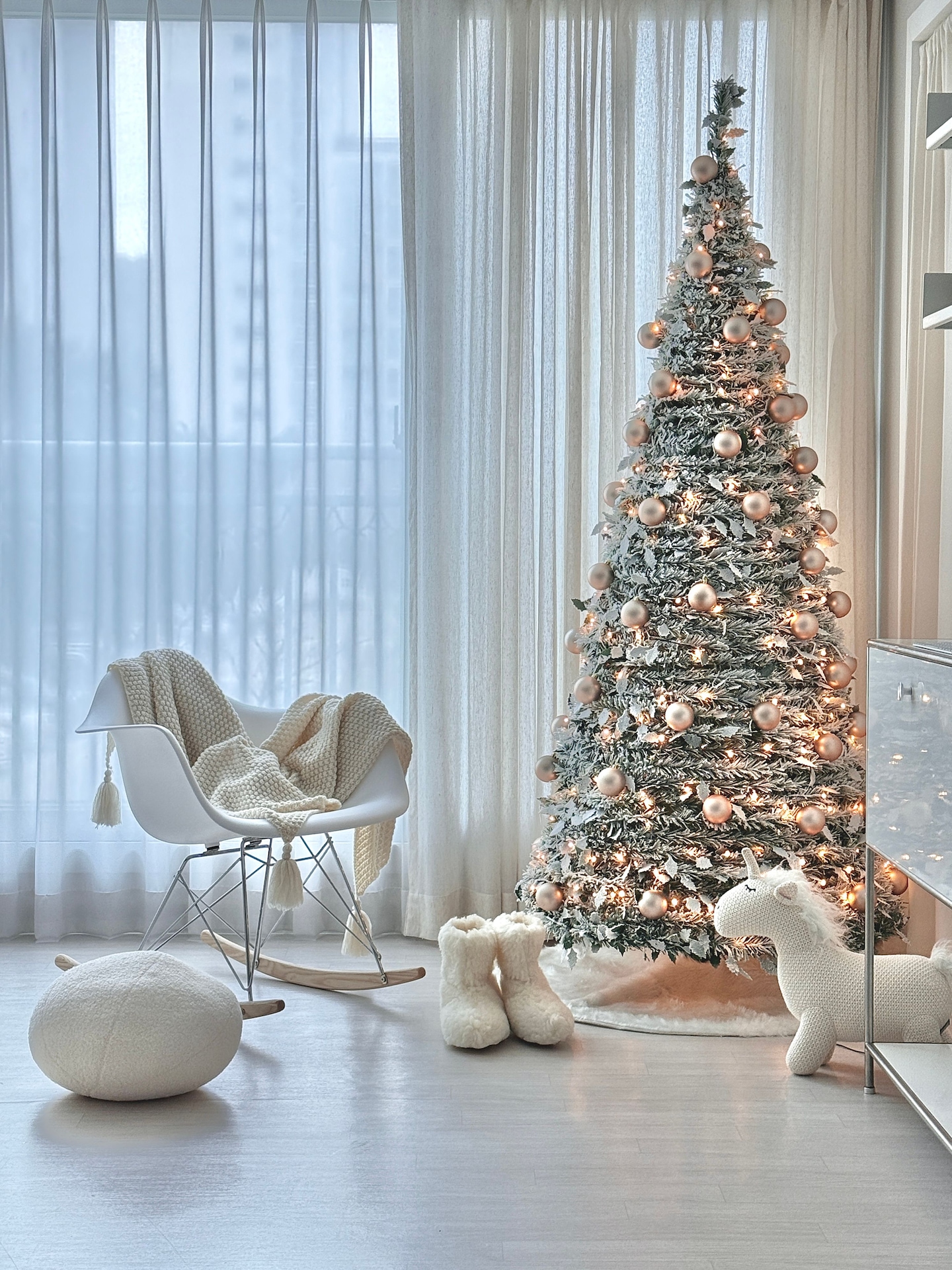 Pure Wool Cloud Boot Slippers user photo