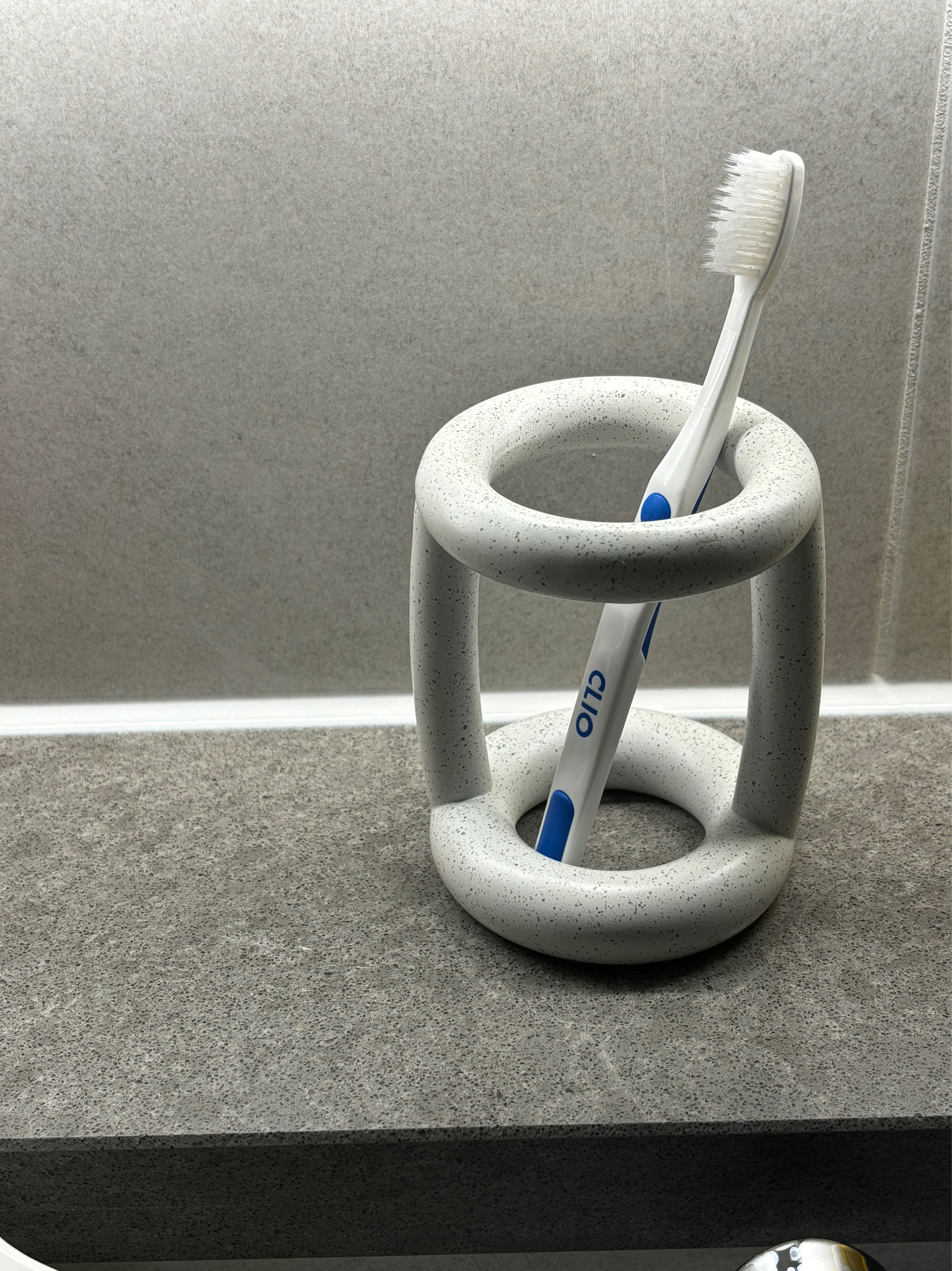 Mongle Toothbrush Holder user photo