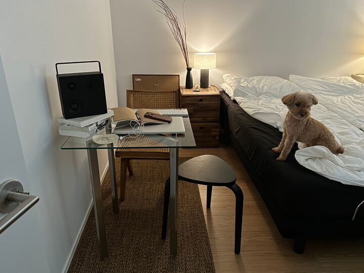 short form carousel card thumbnail