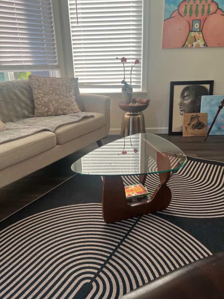 This knock off table is great for the priceIt looks like the originalThough it’s super light weight and it can be easily knocked down.The clear stickers secure the glass top to the legs, so maybe mark first the right location, I didn’t and it sits a little bit sideways and it’s glued now.I choose the thin top glass and it’s ok but I think the thicker one will be better and more sturdy

#GlassCoffeeTable #MidCenturyModern #ContemporaryDecor