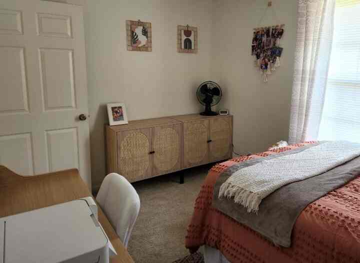 Cozy vibes in the bedroom with this beautiful rattan sideboard! 🌾✨ It’s the perfect blend of style and warmth, adding a touch of natural charm to my space. Loving how it enhances the cozy atmosphere! 🛏️🤍 #BedroomDecor #RattanVibes #CozySpaces 