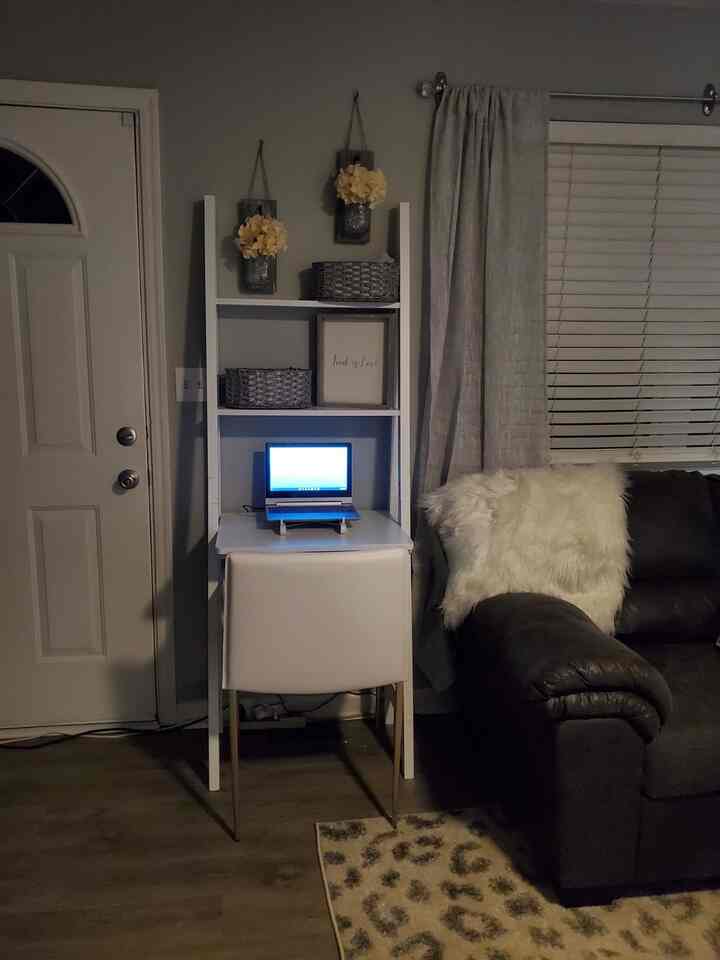 Loving my new ladder desk setup.