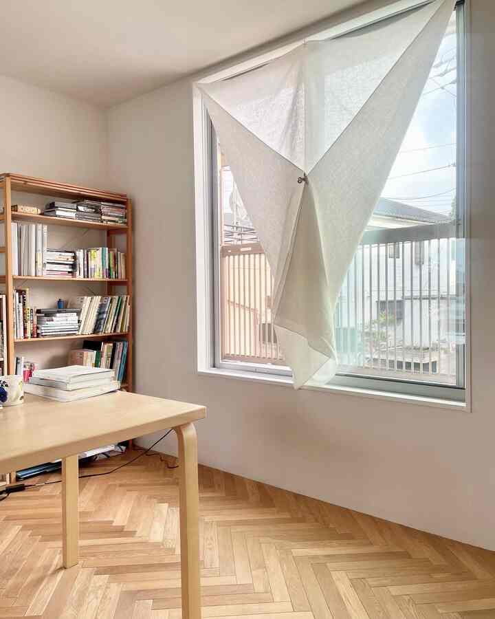Workspace

本が増えてきたので本棚を制作することに🪚

お世話になっている大工さんに
作り方を教えてもらいながら

完成をお楽しみに📚

#仕事部屋　#書斎　#在宅勤務　#オフィス　#本棚　#リノベーション　#diyリフォーム 
