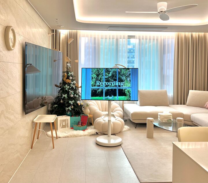 short form carousel card thumbnail