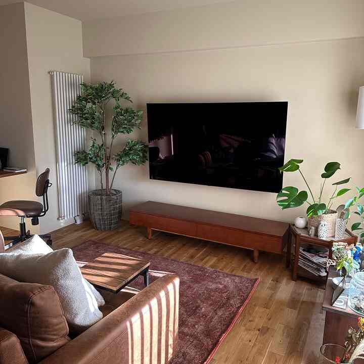 リビングは🟫⬜️🟩🟥の色が映えるように
インテリアを選んでいます☑️

#中古マンション #中古マンションのリノベーション 