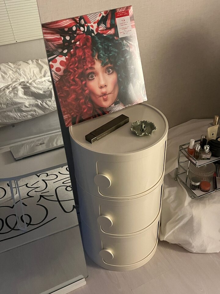 short form carousel card thumbnail