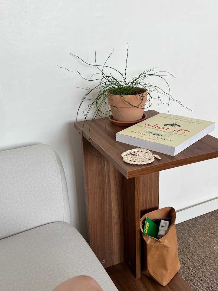 Gran Flex Convertible Side Table user photo