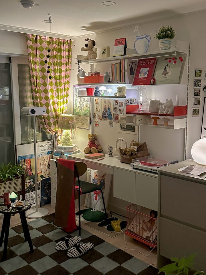 short form carousel card thumbnail