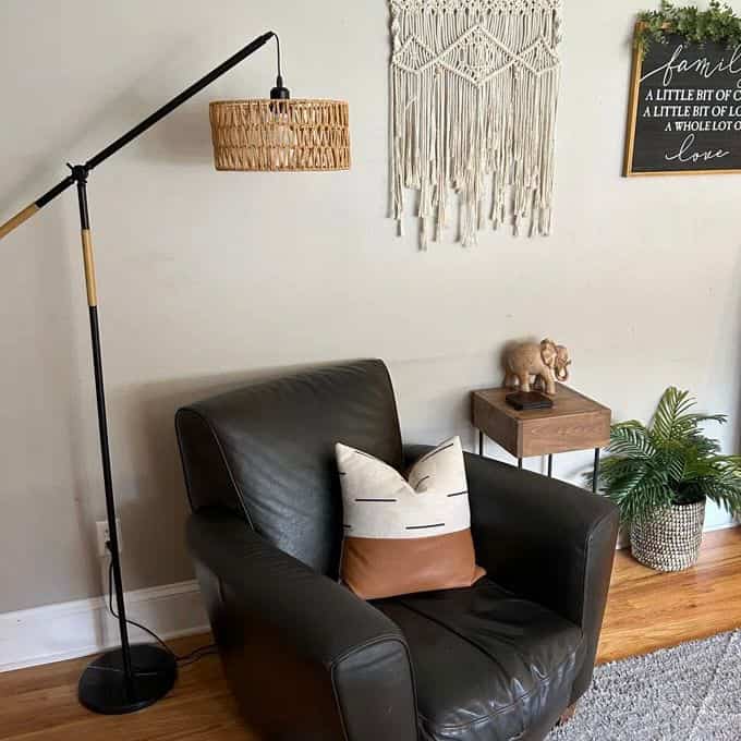 Stylish contrasts! 🌿🖤 This rattan floor lamp beautifully complements my sleek black single sofa, creating a cozy and inviting corner. Perfect for unwinding with a good book! 
#HomeDecor #CozyCorner #RattanStyle