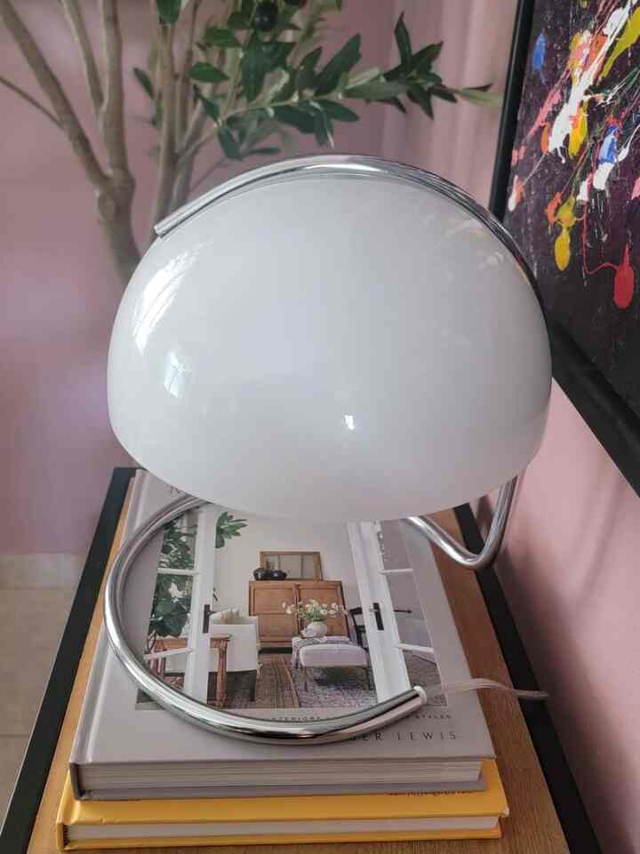 Setting the mood with this chic white modern table lamp! ✨💡 The perfect blend of style and ambiance. #MoodLighting #HomeInspo #ModernLamp #ContemporaryDecor #MinimalistDesign