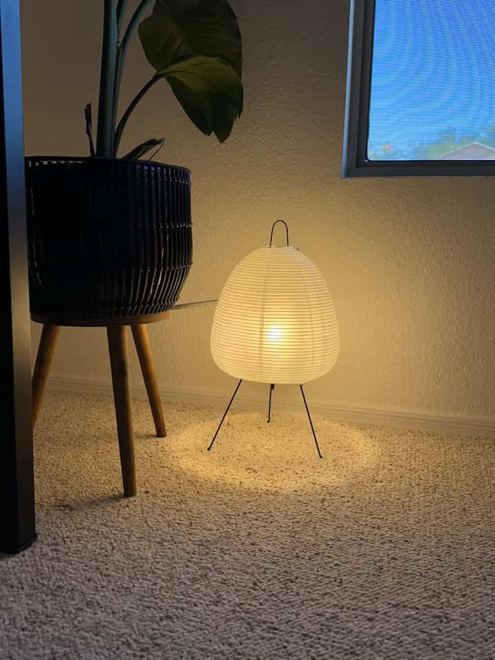 Finding my zen with the calming glow of this paper floor lamp 🌙✨ The perfect addition to create a soothing atmosphere. #CalmVibes #SereneSpaces #MidCenturyModern #FloorLamp #Planter