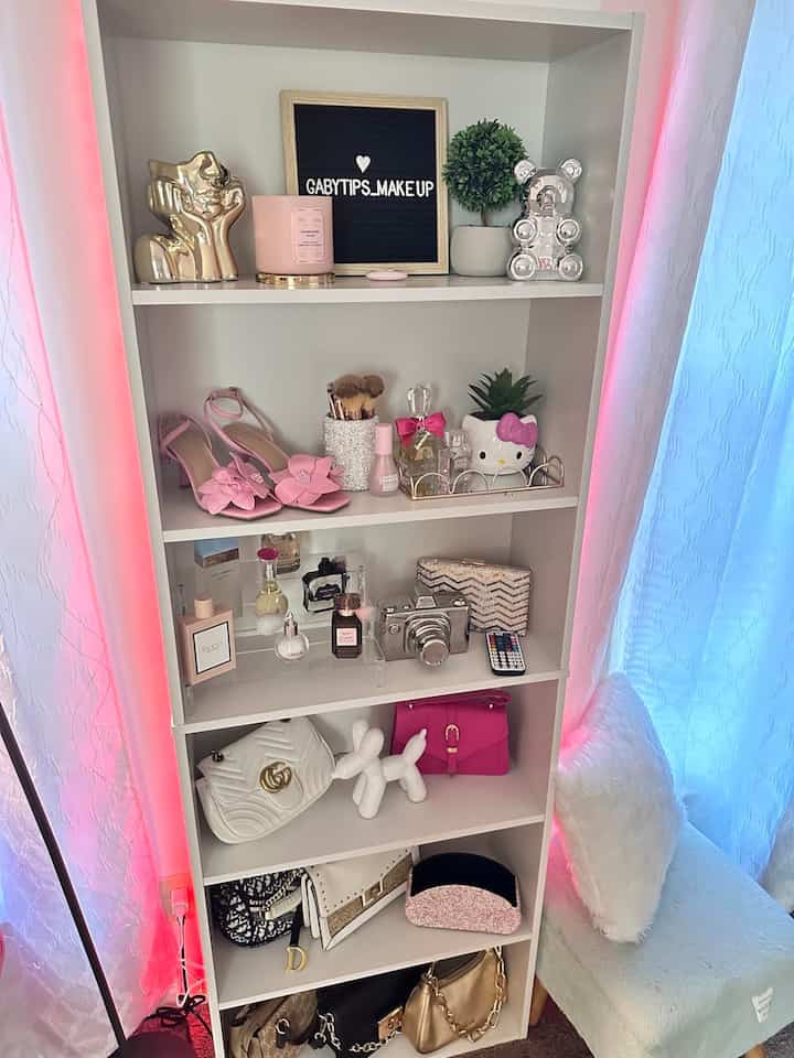 My favorite space: my very own powder and makeup room! 💄✨ Where beauty meets creativity and every day is a glam day! 
#MakeupRoom #BeautyLove #Bookshelf #VanityDecor #ModernStyle