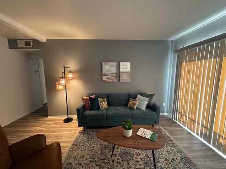 Channeling those cozy Scandinavian vibes in my living room! Minimalism meets comfort 🌿✨ 
#ScandiStyle #InteriorInspo #CozyLiving