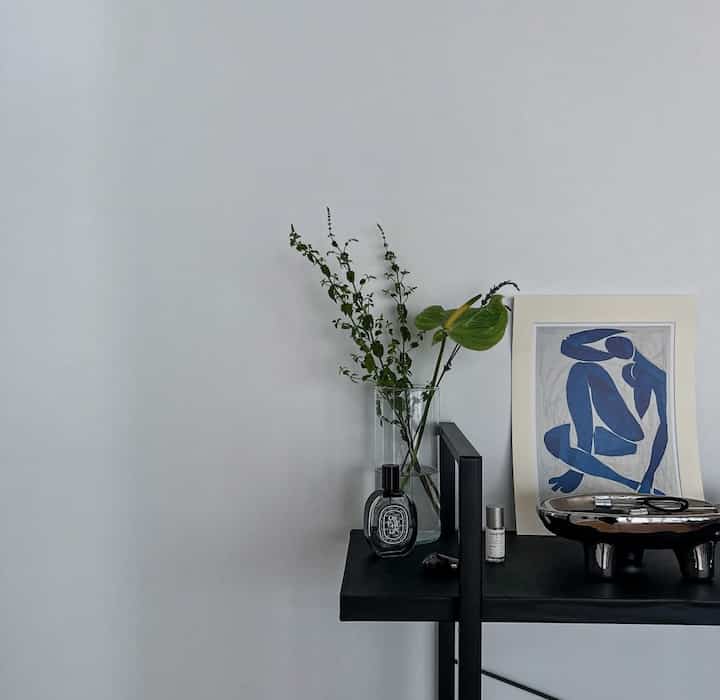 Perfume etc...
#home #house #roomtour #interior #shelf
#建築家と造る家 #犬と暮らす家 #インテリア #ルームツアー #家具 #棚
#artofblack #diptyque #lelabo