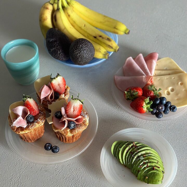 short form carousel card thumbnail