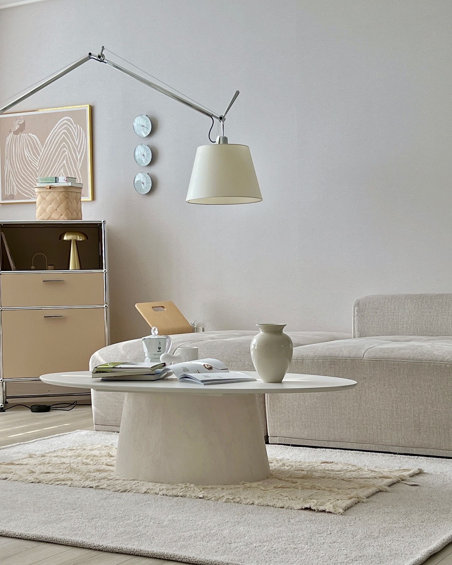 Wood Oval Coffee Table user photo