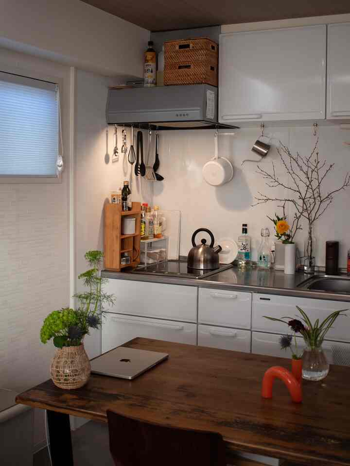 Dapur yang mudah digunakan🟠
　　
Saya ingin pemanggang roti dan penanak nasi, tapi saya khawatir harus menaruhnya di mana.
　　
#1R #Ruang studio #Hidup sendiri #Hidup sendiri #Sewa #DIY #Furnitur DIY #dapur #Dapur #Bunga #Tanaman #Vas #Dasar Bunga #MUJI #IKEA #ACTUS #Tinggal di Kyoto