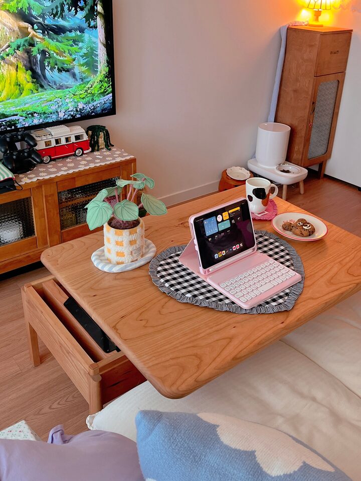 short form carousel card thumbnail